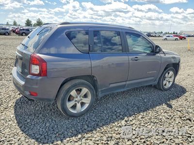 Trzecie zdjęcie samochodu z tyłu: 2015 JEEP COMPASS LATITUDE VIN:1C4NJCEA6FD185954 - miniatura