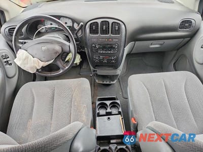 Zdjęcie 8 z 13 samochodu: 2006 DODGE GRAND CARAVAN SXT VIN:2D4GP44L56R627770 - miniatura