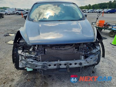 Piąte zdjęcie samochodu w środku: 2019 FORD ESCAPE SE VIN:1FMCU0GD7KUB62466 - miniatura