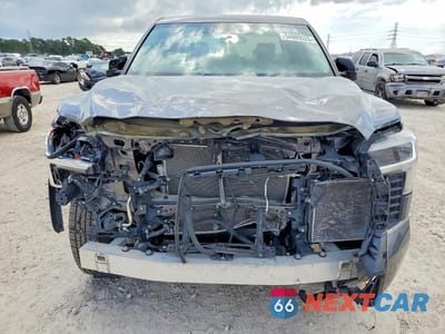 Piąte zdjęcie samochodu w środku: 2024 TOYOTA TUNDRA SR5 VIN:5TFLA5DB8RX172588 - miniatura