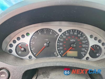 Zdjęcie 9 z 13 samochodu: 2005 FORD FOCUS VIN:1FAFP38Z95W132632 - miniatura