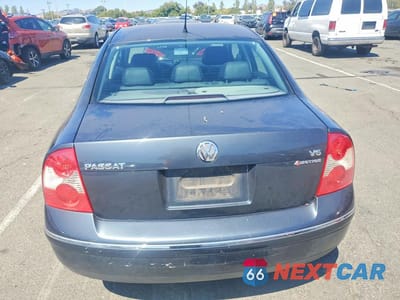 Zdjęcie 6 z 12 samochodu: 2003 VOLKSWAGEN PASSAT GLX 4MOTION VIN:WVWTH63B53P185065 - miniatura