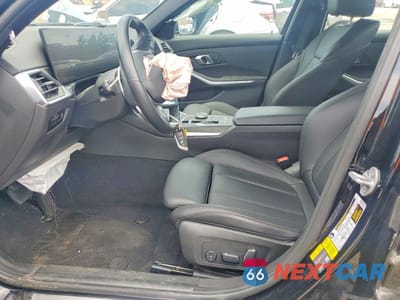 Zdjęcie 7 z 12 samochodu: 2024 BMW 330E VIN:3MW39FF03R8E09509 - miniatura
