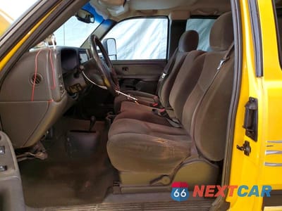 Zdjęcie 7 z 12 samochodu: 2003 CHEVROLET SILVERADO K1500 VIN:1GCEK19T23Z328006 - miniatura