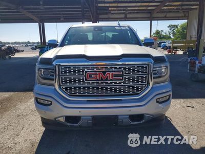 Piąte zdjęcie samochodu w środku: 2017 GMC SIERRA K1500 DENALI VIN:3GTU2PECXHG449765 - miniatura