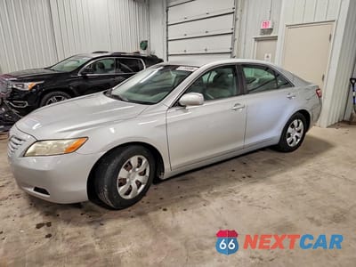 2009 TOYOTA CAMRY LE 4T1BE46K99U833050 - główne zdjęcie licytacji z USA - miniatura