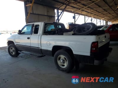 Drugie zdjęcie samochodu z przodu: 2001 DODGE RAM 1500 VIN:1B7HF13Z51J291544 - miniatura