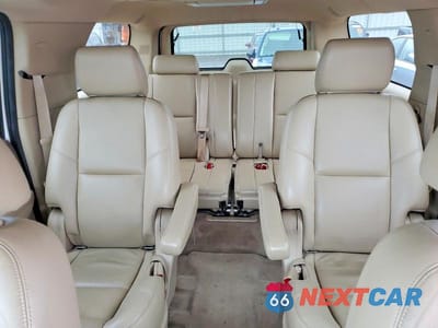 Zdjęcie 10 z 13 samochodu: 2013 CHEVROLET SUBURBAN K1500 LTZ VIN:1GNSKKE7XDR185753 - miniatura