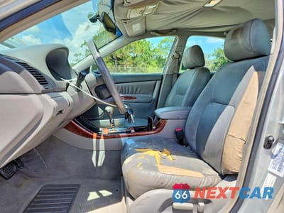 Zdjęcie 7 z 12 samochodu: 2003 TOYOTA CAMRY XLE VIN:4T1BE32K83U722335 - miniatura
