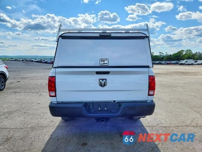 Zdjęcie 6 z 12 samochodu: 2021 RAM 1500 CLASSIC VIN:3C6JR6DG9MG614199 - miniatura