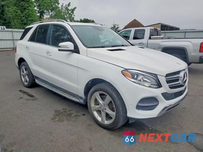 Czwarte zdjęcie samochodu z boku: 2018 MERCEDES-BENZ GLE 350 4MATIC VIN:4JGDA5HB5JB127135 - miniatura