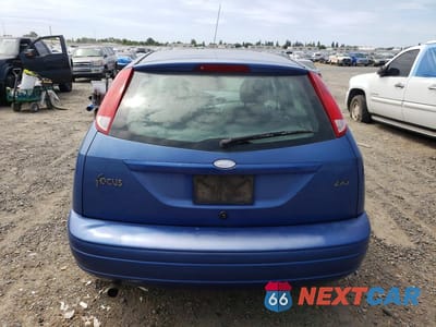 Zdjęcie 6 z 12 samochodu: 2003 FORD FOCUS VIN:3FAFP37Z43R141742 - miniatura