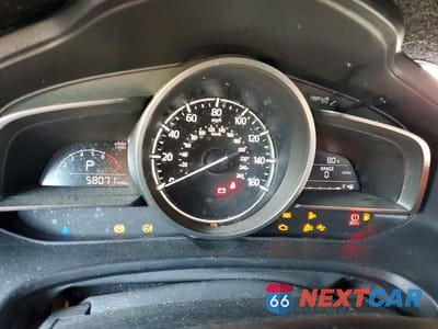 Zdjęcie 9 z 12 samochodu: 2018 MAZDA 3 TOURING VIN:3MZBN1L30JM176578 - miniatura