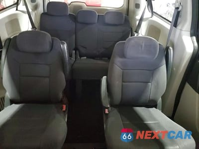 Zdjęcie 10 z 13 samochodu: 2010 DODGE GRAND CARAVAN SE VIN:2D4RN4DE5AR342284 - miniatura