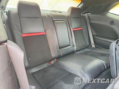 Zdjęcie 10 z 12 samochodu: 2013 DODGE CHALLENGER SRT-8 VIN:2C3CDYCJ1DH501084 - miniatura