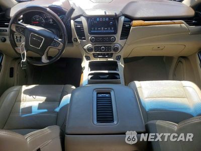 Zdjęcie 8 z 13 samochodu: 2020 GMC YUKON XL DENALI VIN:1GKS1HKJ9LR210045 - miniatura