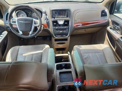Zdjęcie 8 z 13 samochodu: 2014 CHRYSLER TOWN & COUNTRY TOURING VIN:2C4RC1BG6ER317499 - miniatura
