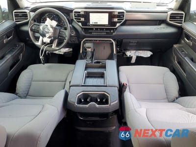 Zdjęcie 8 z 13 samochodu: 2024 TOYOTA TUNDRA SR5 VIN:5TFLA5DB8RX172588 - miniatura