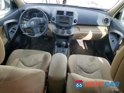 Zdjęcie 8 z 13 samochodu: 2011 TOYOTA RAV4 BASE VIN:2T3BF4DV3BW124900 - miniatura