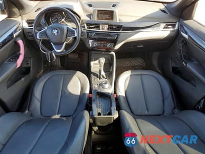 Zdjęcie 8 z 13 samochodu: 2017 BMW X1 XDRIVE28I VIN:WBXHT3C37H5F69319 - miniatura