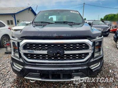 Piąte zdjęcie samochodu w środku: 2023 FORD F150 SUPERCREW VIN:1FTFW1EDXPFC32803 - miniatura