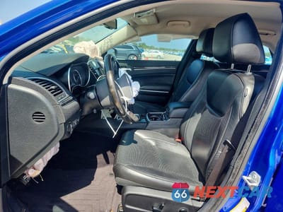 Zdjęcie 7 z 13 samochodu: 2018 CHRYSLER 300 LIMITED VIN:2C3CCAEG2JH263995 - miniatura