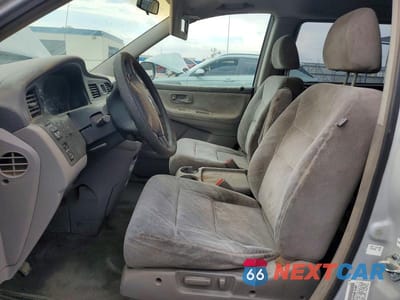 Zdjęcie 7 z 13 samochodu: 2002 HONDA ODYSSEY EX VIN:2HKRL18652H547011 - miniatura