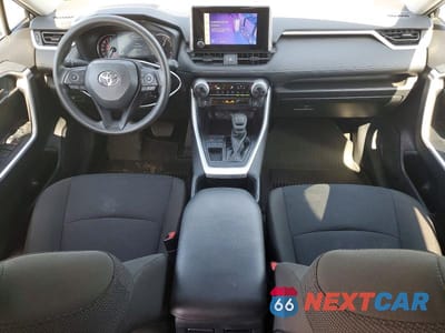 Zdjęcie 8 z 13 samochodu: 2024 TOYOTA RAV4 LE VIN:2T3K1RFV6RW357396 - miniatura