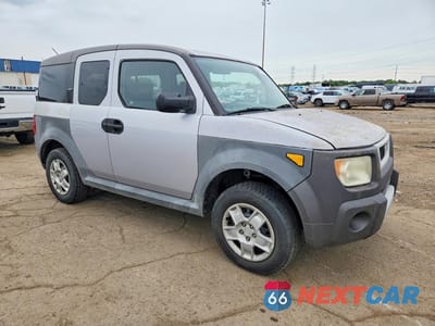 Czwarte zdjęcie samochodu z boku: 2005 HONDA ELEMENT LX VIN:5J6YH28375L000583 - miniatura