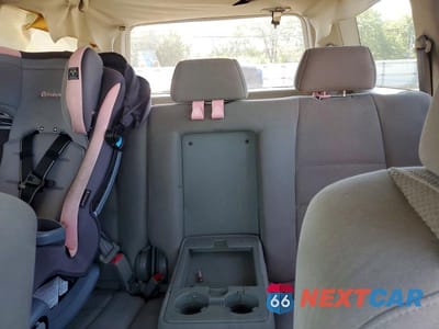 Zdjęcie 10 z 13 samochodu: 2006 HONDA PILOT EX VIN:5FNYF28486B038915 - miniatura