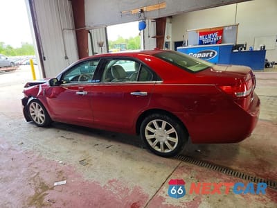 Drugie zdjęcie samochodu z przodu: 2010 LINCOLN MKZ VIN:3LNHL2GC5AR755003 - miniatura