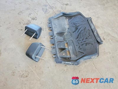 Zdjęcie 12 z 13 samochodu: 2013 VOLKSWAGEN PASSAT SE VIN:1VWBP7A34DC040413 - miniatura