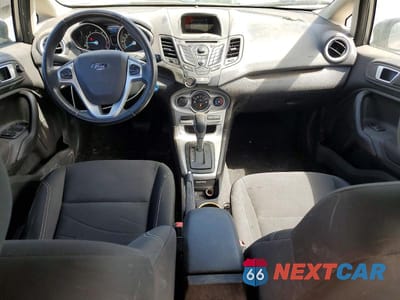 Zdjęcie 8 z 12 samochodu: 2014 FORD FIESTA SE VIN:3FADP4EJ9EM121626 - miniatura