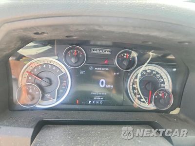 Zdjęcie 9 z 12 samochodu: 2016 RAM 1500 SLT VIN:1C6RR7LG0GS293578 - miniatura