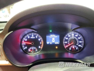 Zdjęcie 9 z 12 samochodu: 2019 KIA OPTIMA S VIN:5XXGT4L32KG359953 - miniatura