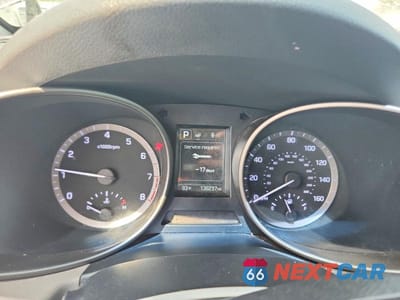 Zdjęcie 9 z 13 samochodu: 2017 HYUNDAI SANTA FE SE VIN:KM8SM4HF8HU212447 - miniatura