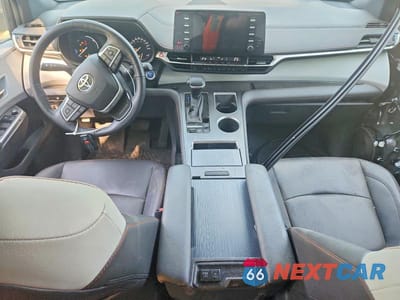 Zdjęcie 8 z 14 samochodu: 2021 TOYOTA SIENNA LE VIN:5TDGSKFC1MS016118 - miniatura