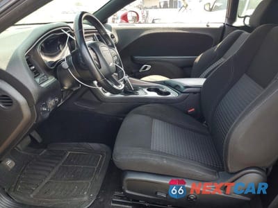 Zdjęcie 7 z 12 samochodu: 2021 DODGE CHALLENGER SXT VIN:2C3CDZAG7MH572657 - miniatura