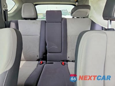 Zdjęcie 10 z 13 samochodu: 2015 TOYOTA RAV4 XLE VIN:JTMRFREV0FD154692 - miniatura