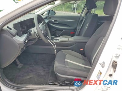Zdjęcie 7 z 12 samochodu: 2025 HYUNDAI SONATA SEL VIN:KMHL64JA8SA506551 - miniatura