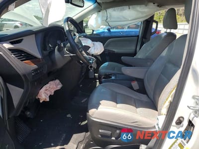 Zdjęcie 7 z 14 samochodu: 2017 TOYOTA SIENNA LIMITED PREMIUM 7-PASSENGER VIN:5TDDZ3DC1HS161771 - miniatura