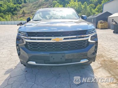 Piąte zdjęcie samochodu w środku: 2023 CHEVROLET TAHOE K1500 LS VIN:1GNSKMKD3PR240652 - miniatura