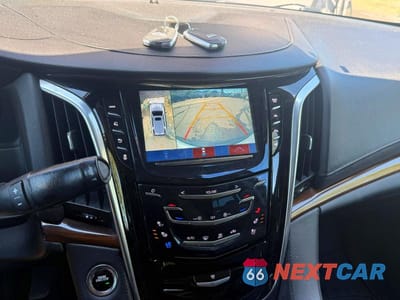 Zdjęcie 9 z 12 samochodu: 2020 CADILLAC ESCALADE LUXURY VIN:1GYS4BKJ6LR156326 - miniatura