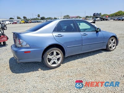 Trzecie zdjęcie samochodu z tyłu: 2005 LEXUS IS 300 VIN:JTHBD192050096905 - miniatura