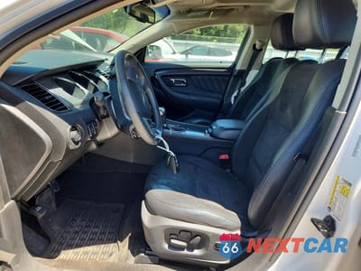 Zdjęcie 7 z 12 samochodu: 2011 FORD TAURUS SHO VIN:1FAHP2KT7BG188923 - miniatura