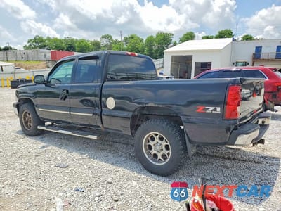 Drugie zdjęcie samochodu z przodu: 2004 CHEVROLET SILVERADO K1500 VIN:1GCEK19T64E372633 - miniatura