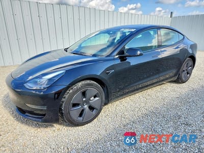 2023 TESLA MODEL 3 5YJ3E1EA5PF456710 - główne zdjęcie licytacji z USA - miniatura