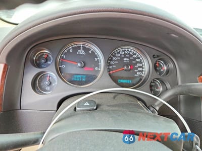 Zdjęcie 9 z 14 samochodu: 2007 CHEVROLET SUBURBAN K1500 VIN:1GNFK163X7J261370 - miniatura