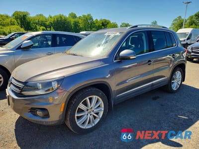 2012 VOLKSWAGEN TIGUAN S WVGBV7AX1CW005705 - główne zdjęcie licytacji z USA - miniatura