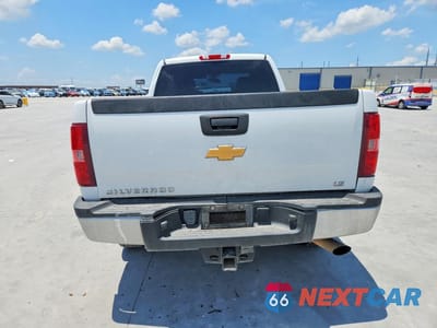 Zdjęcie 6 z 13 samochodu: 2013 CHEVROLET SILVERADO K2500 HEAVY DUTY VIN:1GC2KVCG3DZ132129 - miniatura